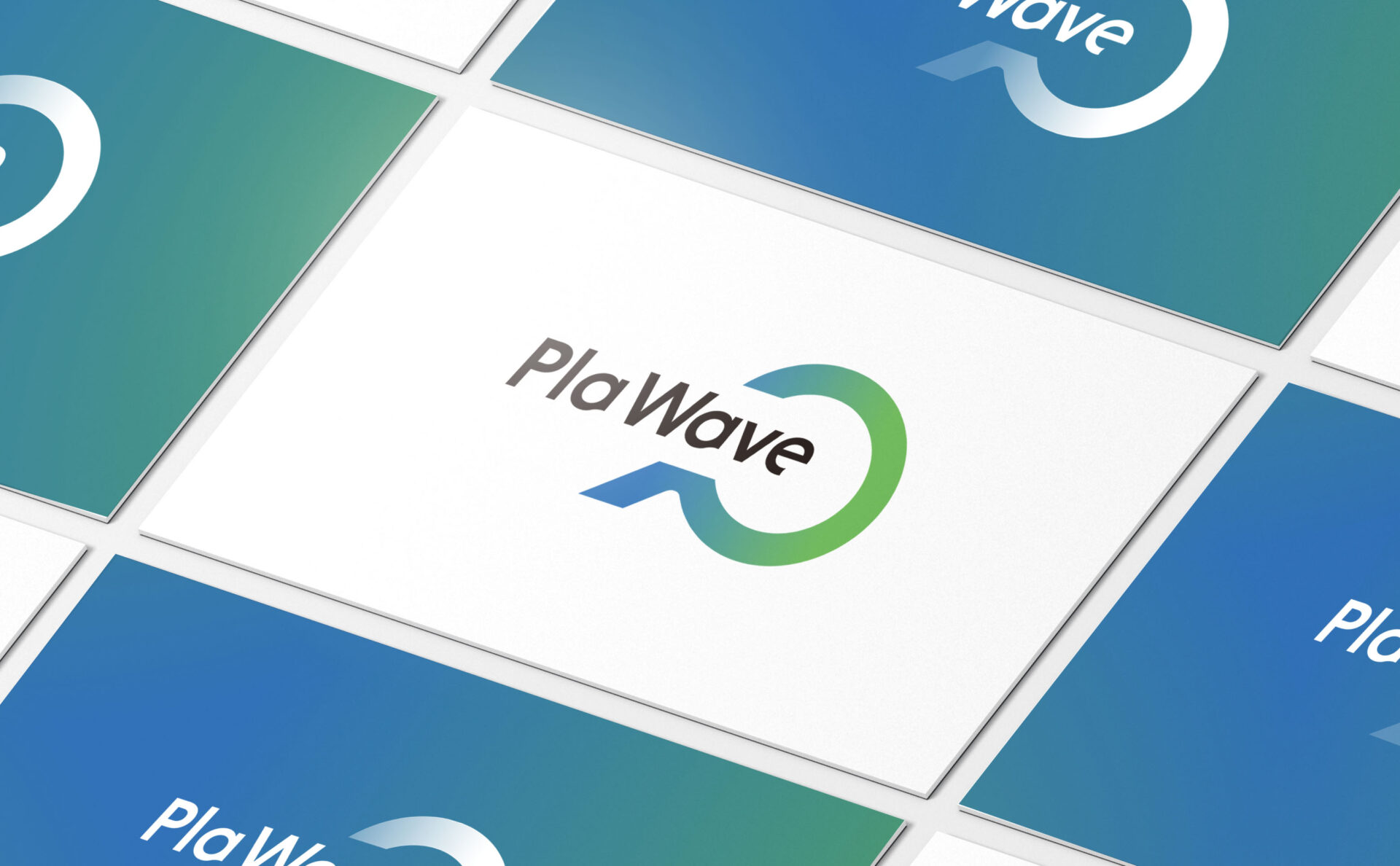 マイクロ波化学PlaWaveロゴ使用イメージ名刺