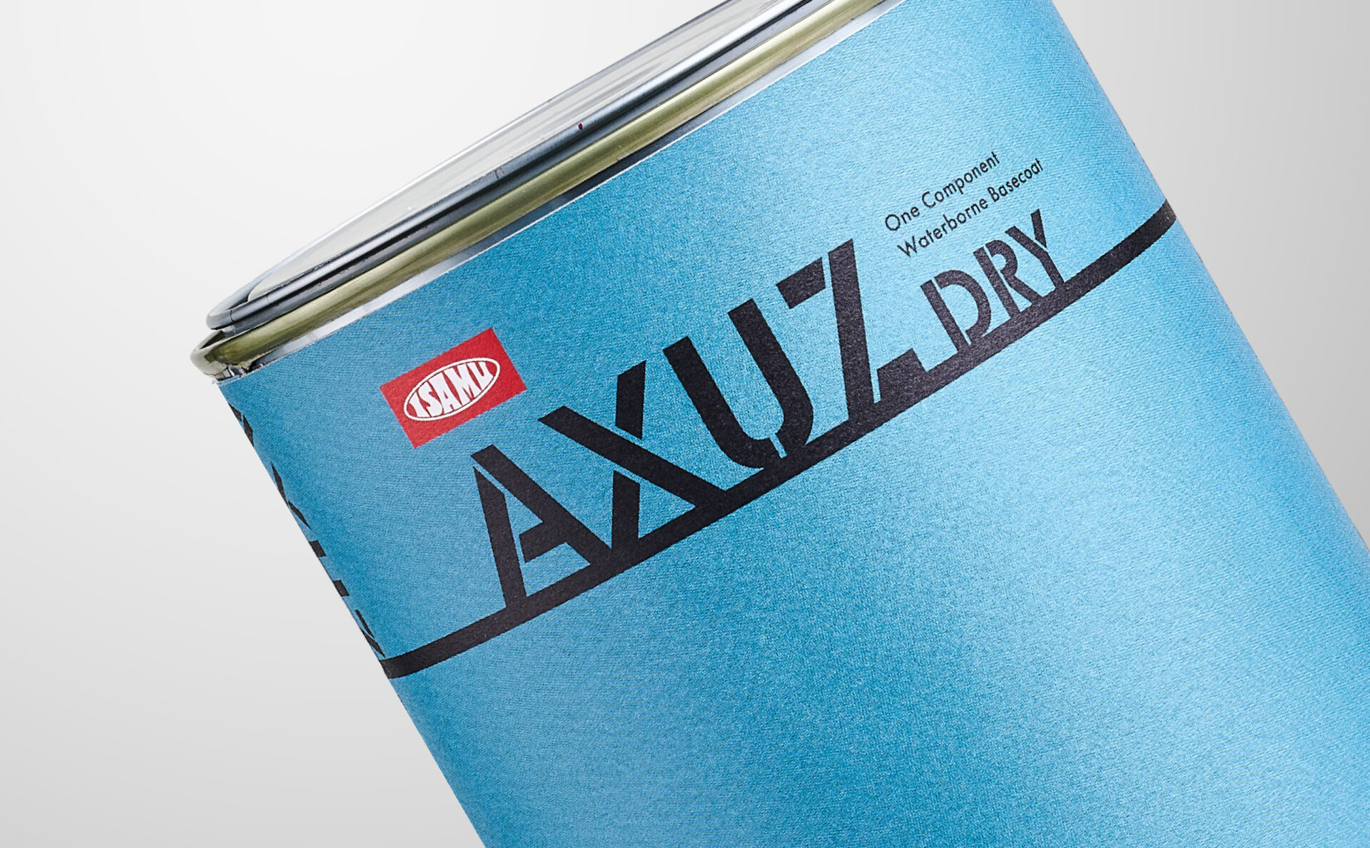 イサム塗料AXUZDRYラベル使用イメージ缶