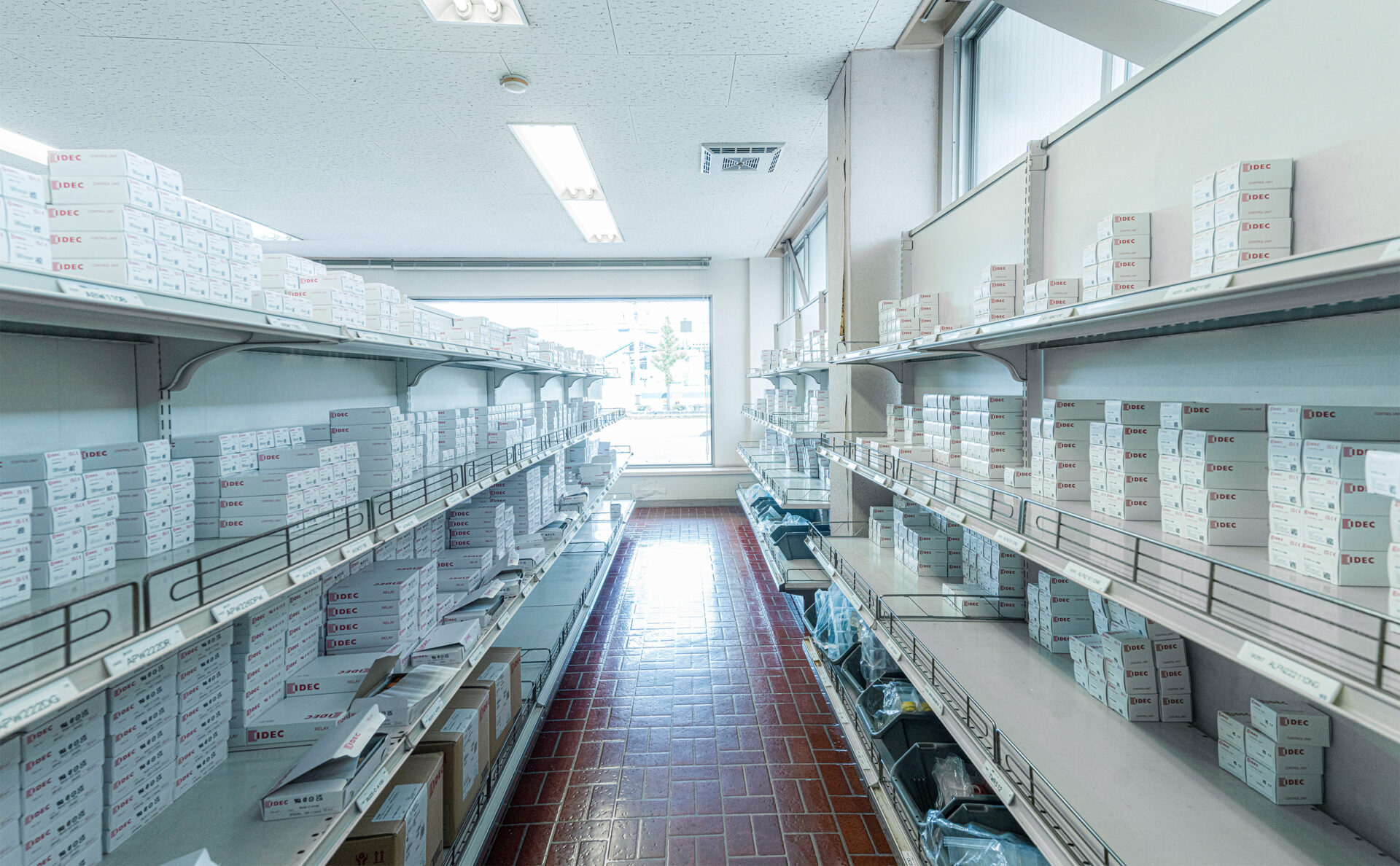 新生電機株式会社のWebサイト写真イメージ